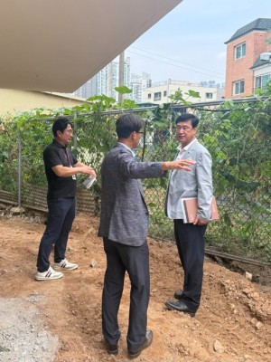 250804 이택수 의원, 일산초 통학로 개선 사진 1.jpg