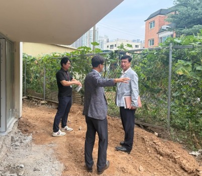 250804 이택수 의원, 일산초 통학로 개선 사진 1.jpg width: 100%; height : 150px