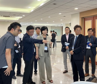 250806 심홍순 의원, 한국항공대 첨단모빌리티 성과발표회서 현장 목소리 청취 (1).jpg width: 100%; height : 150px