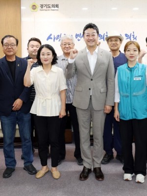 250814 김진경 의장, 학교급식 관련 시민단체와 정담회 _학교급식 식재료 구매지침 변경, 충분한 사회적 합의 필요해_ (1).jpg
