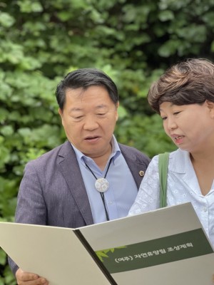 250827 방성환 의원, 별빛자연휴양림 현장 확인 및 양봉·화훼 농업인 간담회 개최 (1).jpg