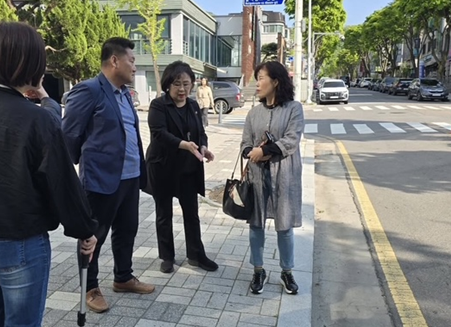 사진2.png