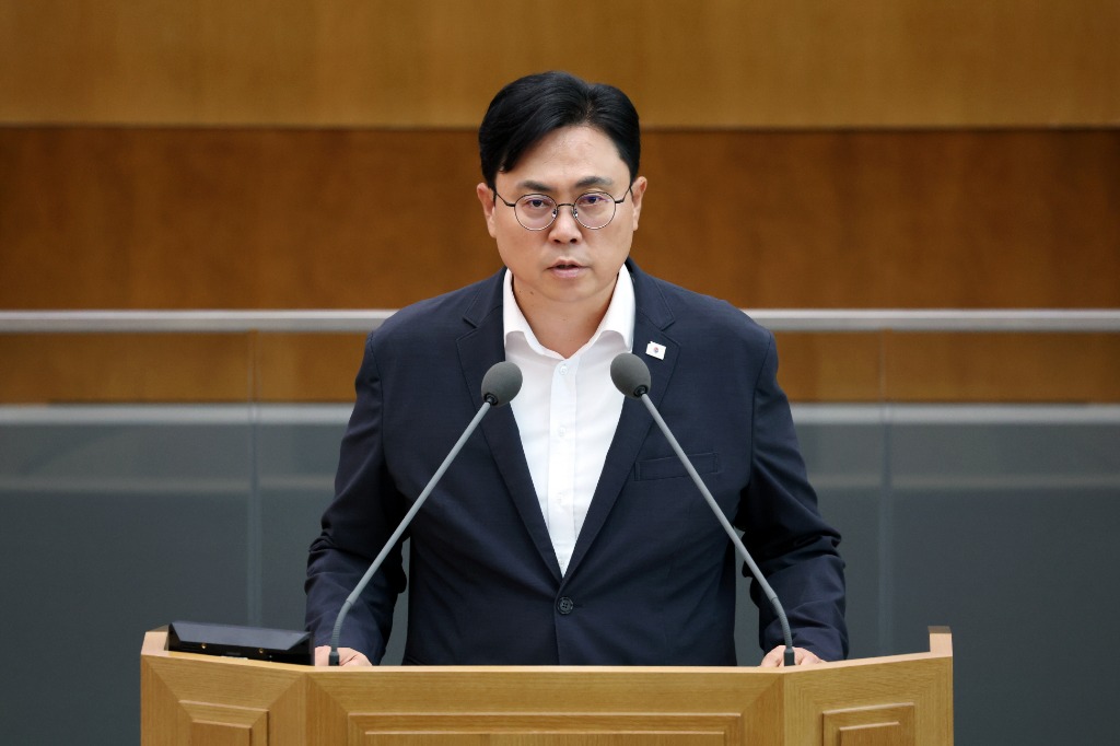 250905 이용욱 의원, 파주시 중첩 규제 해소·미군 반환공여지 무상 양여 강력 촉구(1).JPG