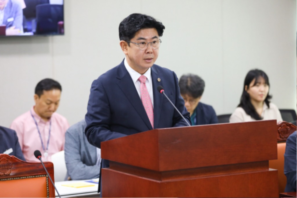 250911 윤충식 의원, ‘경기도 개인정보 보호 체계’ 대폭 손질...디지털 행정 투명성 강화.jpg
