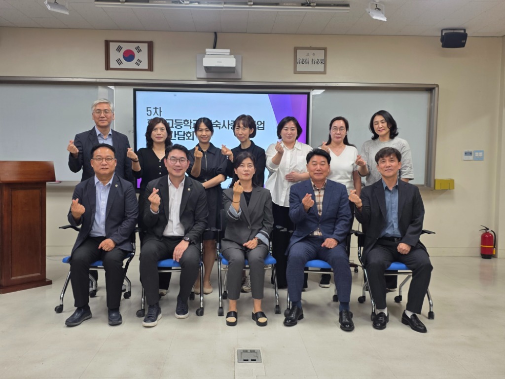 (사진1)문승호 경기도의원, 효성고 기숙사 증축 “중간 점검” 실시.jpg