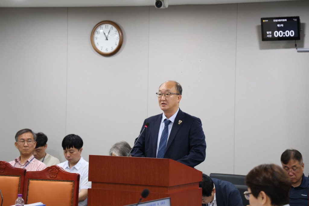 250915 김동영 의원, “건설공사 현장의 소상공인 보호를 위해 법·제도 반드시 개선해야”.JPG