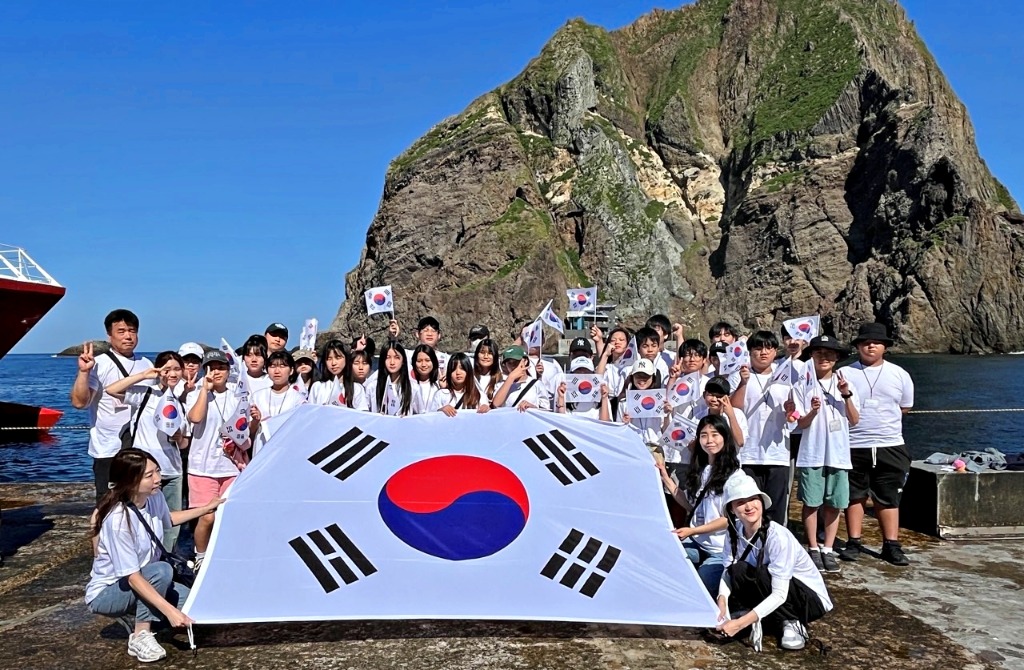 독도청소년의용수비대 독도 탐방 사진.JPG