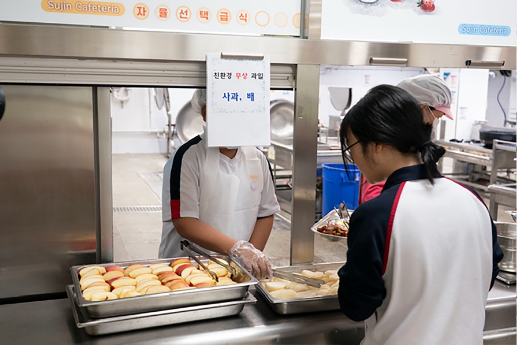 성남시,초·중·고교 전면 ‘친환경 과일 학교급식 지원사업’ …