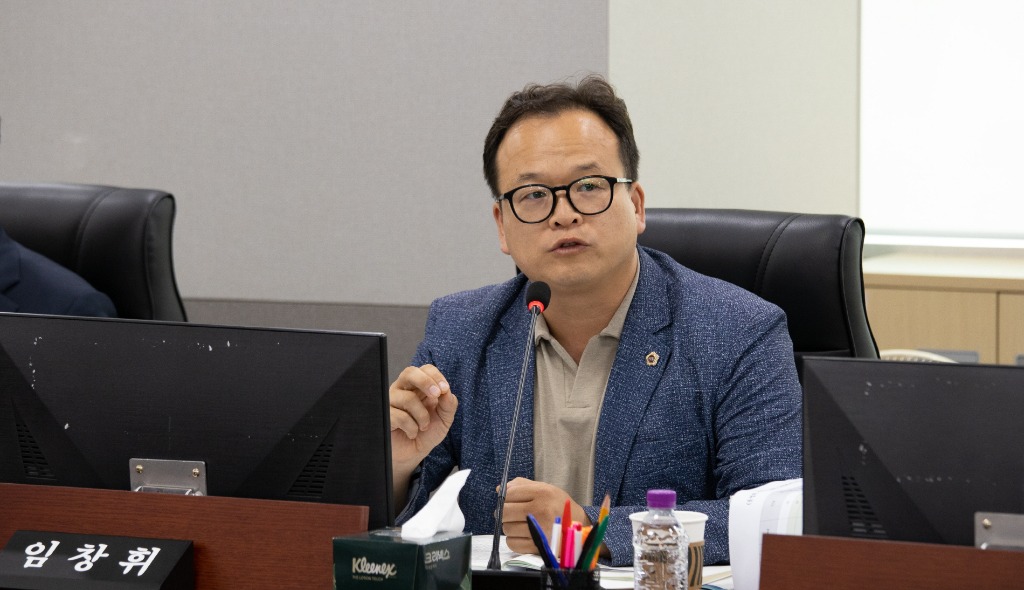 250916 임창휘 의원, “남한산성 소나무 군락 선제적 보호와 야간 관광 활성화 시급”.JPG