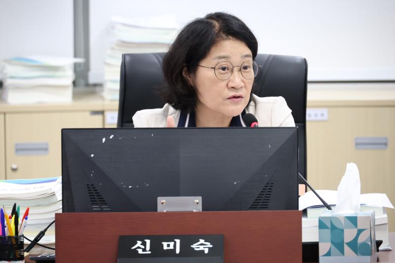 250922 신미숙 의원, 2025년도 제2회 추가경정예산안 심사 마무리...민생·현장 예산 꼼꼼히 살펴.jpg
