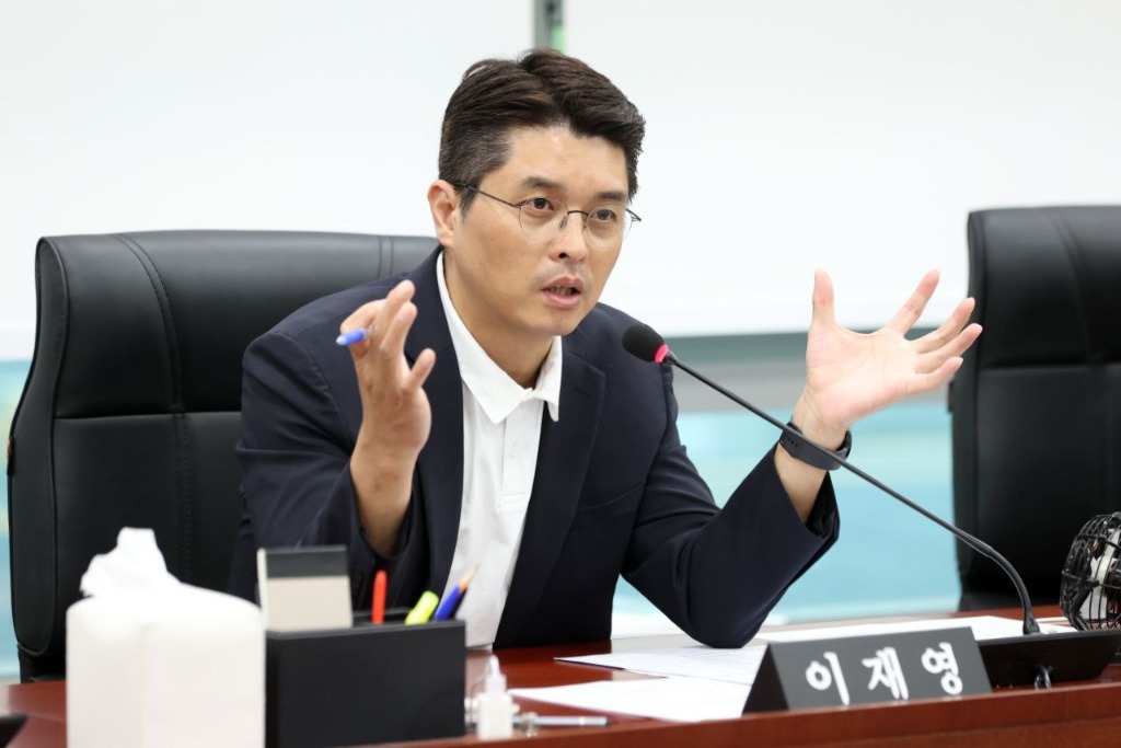 250922 이재영 의원 대표발의, 경기도 전통시장 및 상점가 육성을 위한 조례 일부개정조례안 본회의 통과!.jpg