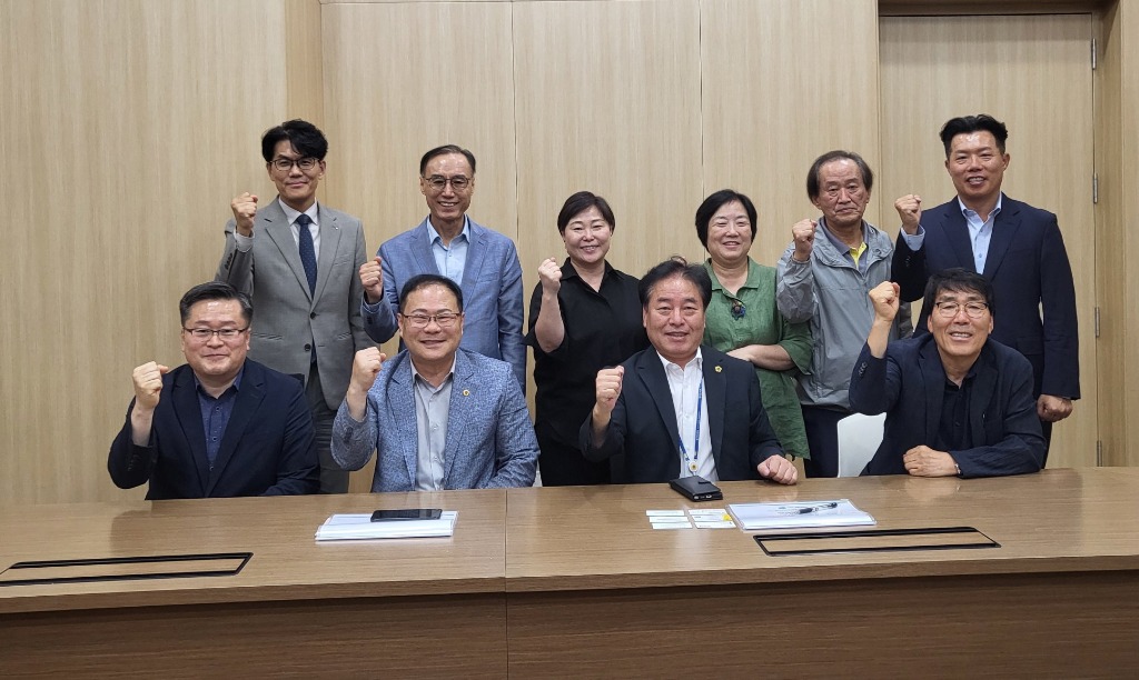 250924 박재용 의원, 경기북부 사회적경제 협의회와 외국인 간병인 도입방안 정담회 가져 (1).jpg