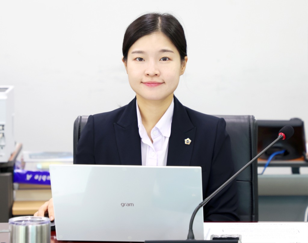 성남시의회 김보미 의원,  청년들의 길을 밝히는 새로운 플랫…