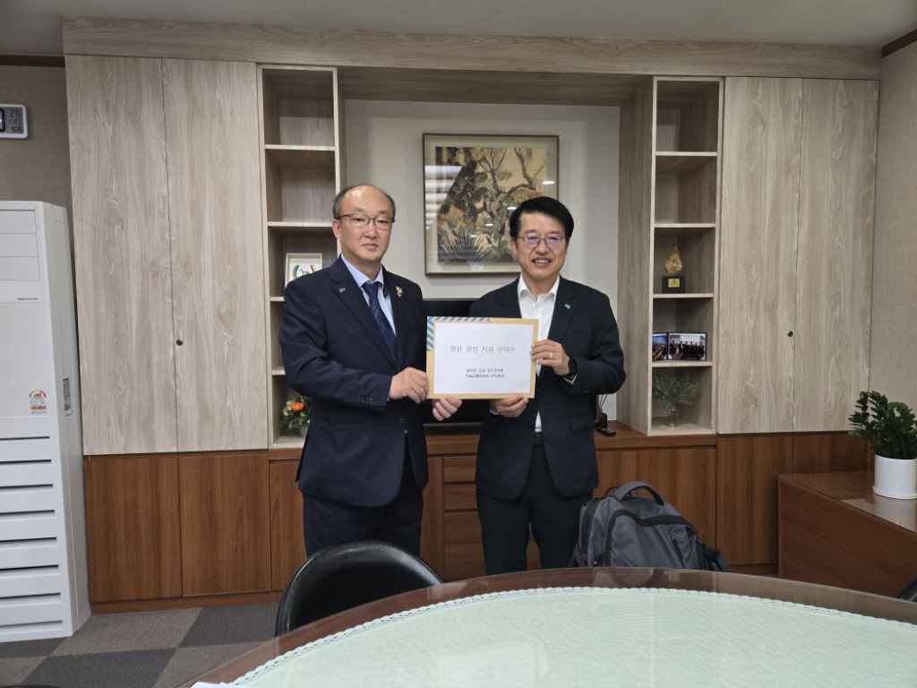 250929 김동영 의원, 경기도 행정2부지사 만나 ‘오남 및 건설교통 8대 현안’ 해결 촉구(1).jpg