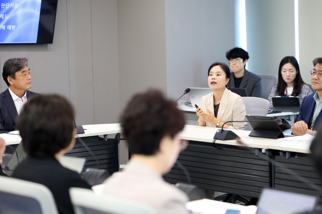 250929_경기도교육청__안전한_조직문화_위한_관리자_성희롱·성폭력_예방_교육_시행(사진)_(1).JPG