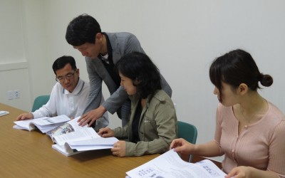 2014년 성남시사 40년사 공람 장면.jpg