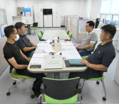 250904 박명수 의원, 안성시건설기계연합회와 3대 난제 해법 모색 정담회 (1).jpg width: 100%; height : 150px