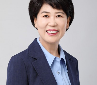 진보당 성남시장 후보로 선출된 장지화 후보.jpg width: 100%; height : 150px