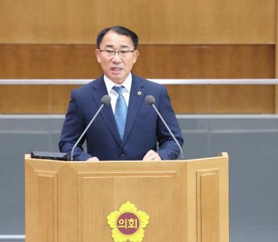 250908 김선영 의원, 대집행부 일문일답 통해 도민의 일상에 실질적 혜택 주는 행정 주문(1).JPG width: 100%; height : 150px