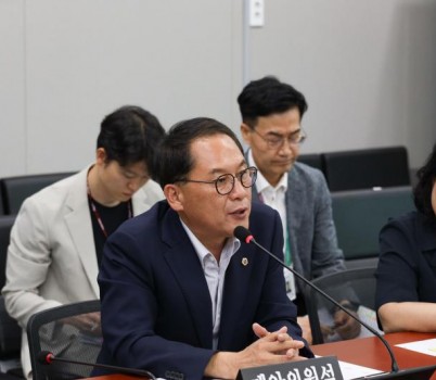 250911 안광률 의원 대표발의 학운위 운영 개정조례안 상임위 심사 통과.jpg width: 100%; height : 150px