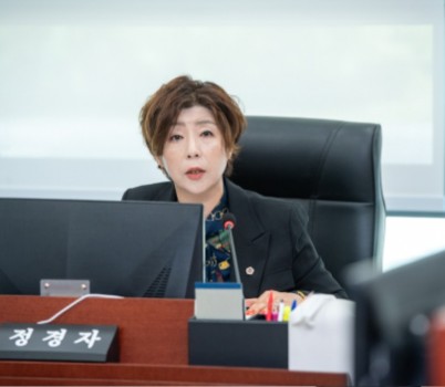 250911 정경자 의원, “기회소득·누구나돌봄, 김동연 지사 역점사업 실질 삭감 없어”.jpg width: 100%; height : 150px