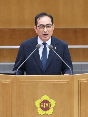 250911 김창식 의원, 도민 생활 4대 현안 해결 위한 ‘체감형 정책’ 강력 요구 (1).jpg