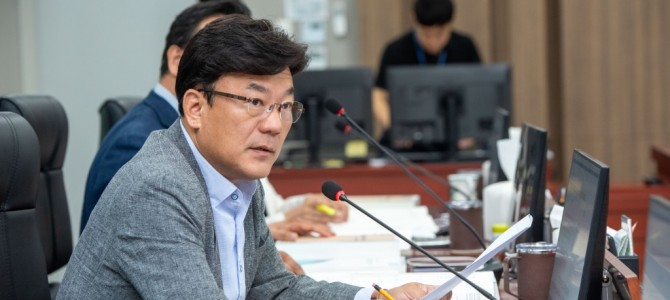 지침 변경 탓에 도비 지원 제외… 최만식 …