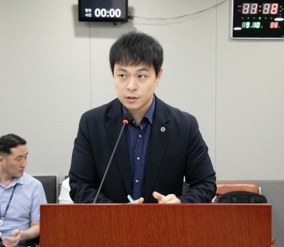 250912 유영일 의원, 경기도 수리할 권리 및 고쳐쓰는 문화의 확산에 관한 조례안 상임위 심사 통과 (1).jpg width: 100%; height : 150px