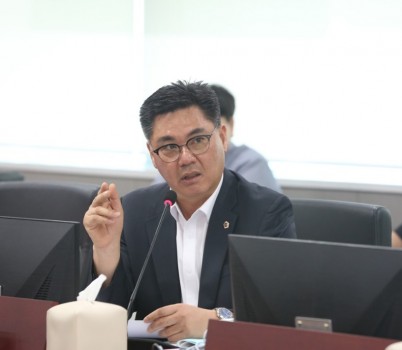 250912 정하용 의원, 사회적경제원장 후보자 전문성·업무공백 집중 검증.jpg width: 100%; height : 150px