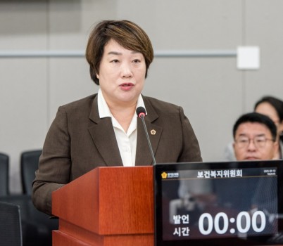 250915 지미연 의원, “도민이 체감하는 돌봄통합 위해” 건의안 상임위 통과.jpg width: 100%; height : 150px