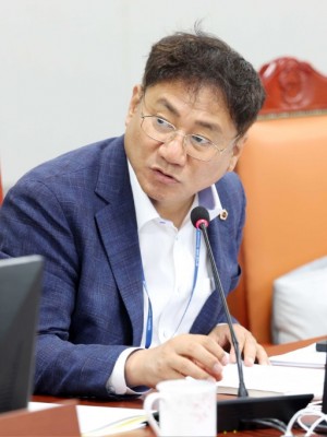 250915 오준환 의원, 인사청문회에서 GH 사장 후보자 자질 의문 제기.JPG