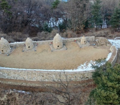 시흥동-(자료사진)연조 5개가 있는 성남시 천림산 봉수지 전경.jpg width: 100%; height : 150px