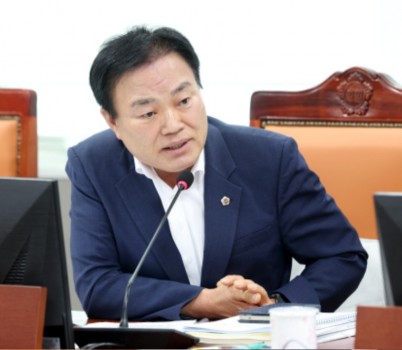 250916 김종배 의원, GH사장 인사청문회에서 재무건전성, 우발채무, 조직역량 강화방안 집중질의 (1).JPG width: 100%; height : 150px