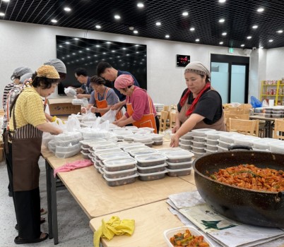 KakaoTalk_20250917_142947582_14_002.jpg width: 100%; height : 150px