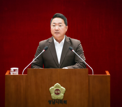 정용한 의원.png width: 100%; height : 150px