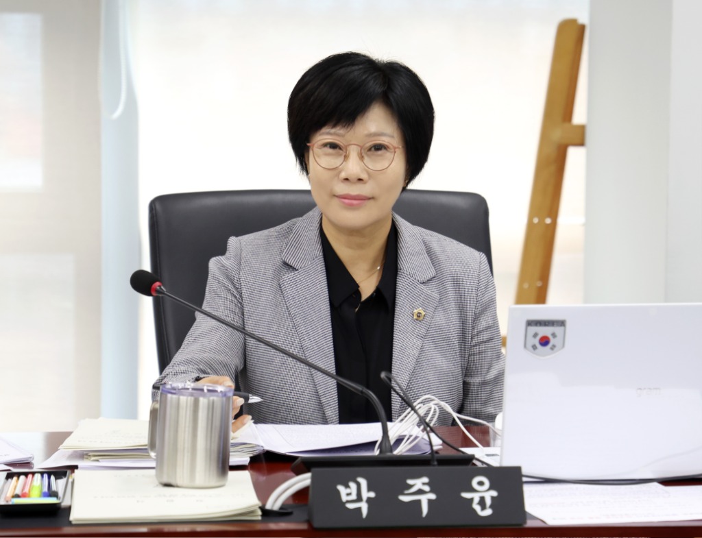 붙임1.박주윤 성남시의원.JPG