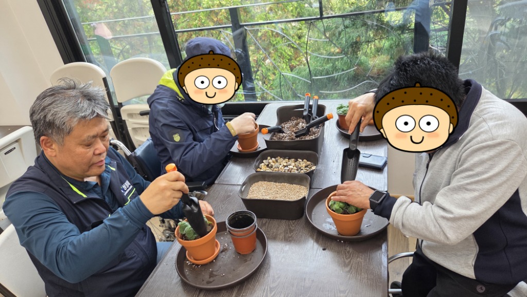 KakaoTalk_20251021_163808897_02.jpg
