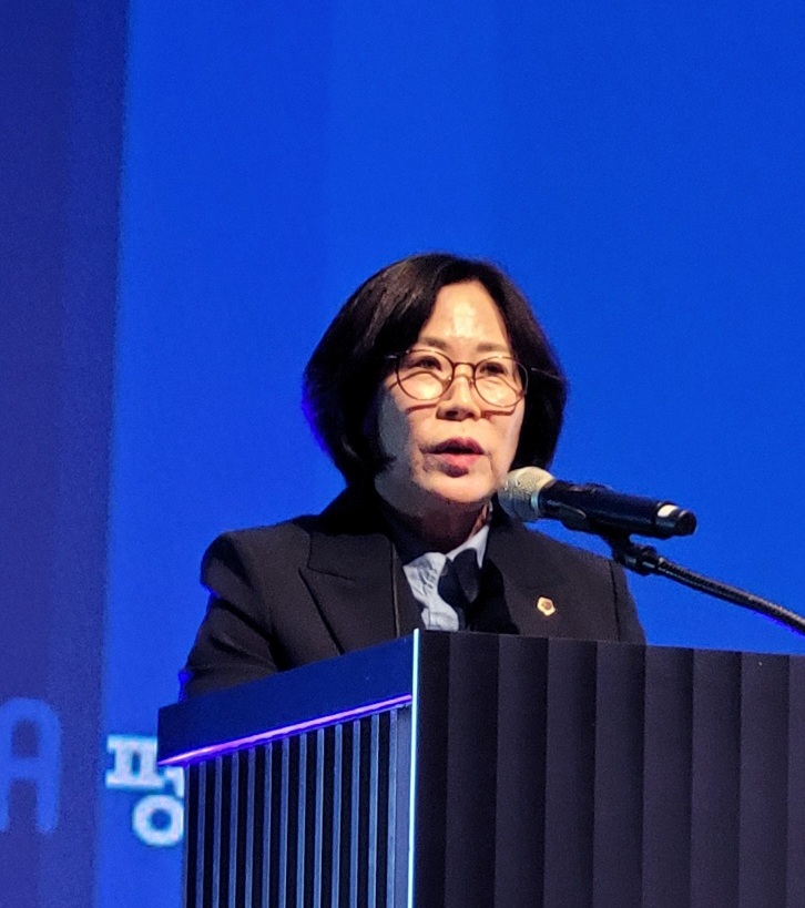 251023 경기도 서현옥의원, 2025평택시 투자유치 설명회 축사통해 평택..잠재력 높은 수도권 남부의 핵심 거점도시 강조.jpg