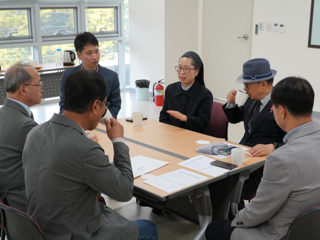 DSC00393_002 (1).JPG