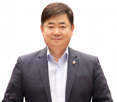 김종환 의원.png width: 100%; height : 150px