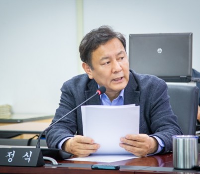 사진_조정식의원.jpg width: 100%; height : 150px
