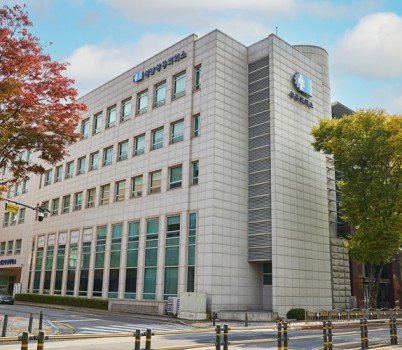 성남상의 전경.jpg width: 100%; height : 150px