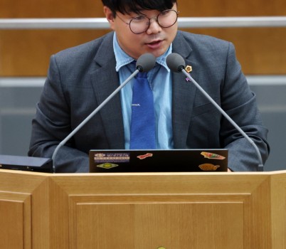 251023 유호준 의원, ‘동성 배우자’등록 가능해진 인구주택총조사, “늦었지만 환영” (1).jpg width: 100%; height : 150px