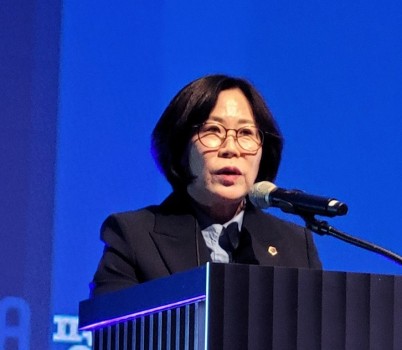 251023 경기도 서현옥의원, 2025평택시 투자유치 설명회 축사통해 평택..잠재력 높은 수도권 남부의 핵심 거점도시 강조.jpg width: 100%; height : 150px