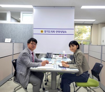 251023 김재훈 의원, 안양시청 강당 영상표출 개선 등 지역 핵심사업 논의.jpg width: 100%; height : 150px