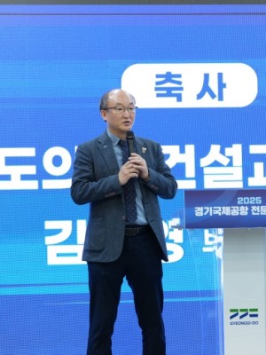 251024 김동영 의원, 인천국제공항의 기능 분담과 보조를 위해 경기국제공항 필요해(1).jpg