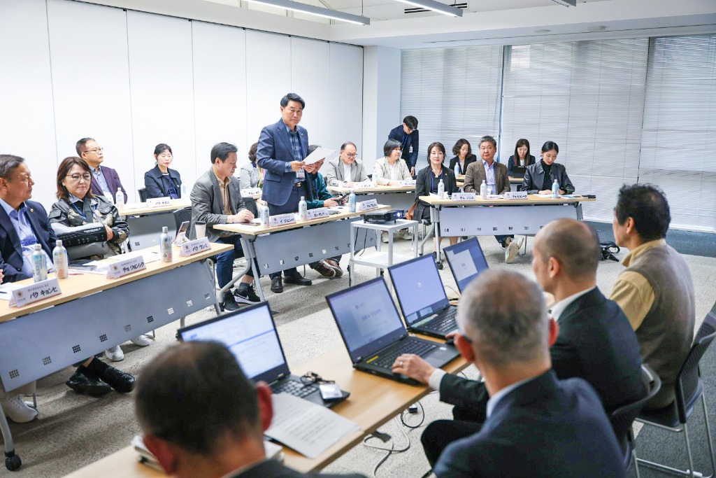 20251030 기관방문_교토시 도시계획국(2).jpg