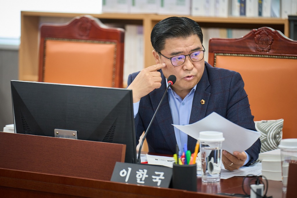 251107 이한국 의원, 행정용어 순화 문체국부터 솔선수범해야 질타 (2).jpg