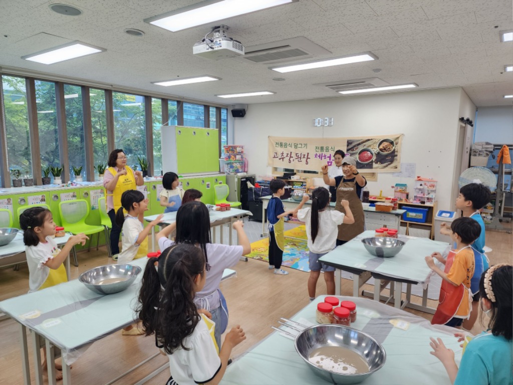 아동보육과-현재 성남 판교종합사회복지관 2층에 있는 다함께돌봄센터.jpg