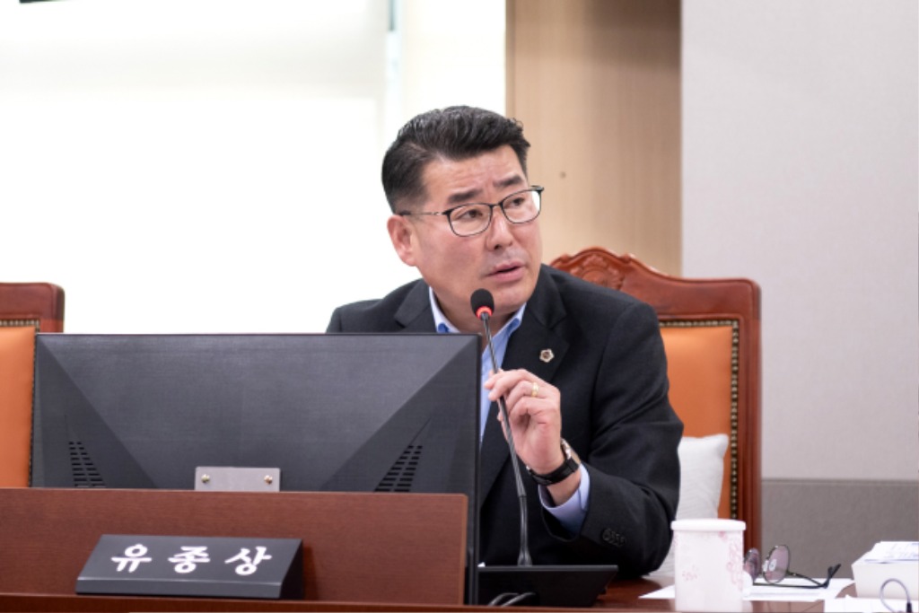 251107 “14명이 연간 2만여 건의 불법 부동산 거래 단속”...유종상 의원, ‘전담 조직’ 신설 강력 촉구.JPG